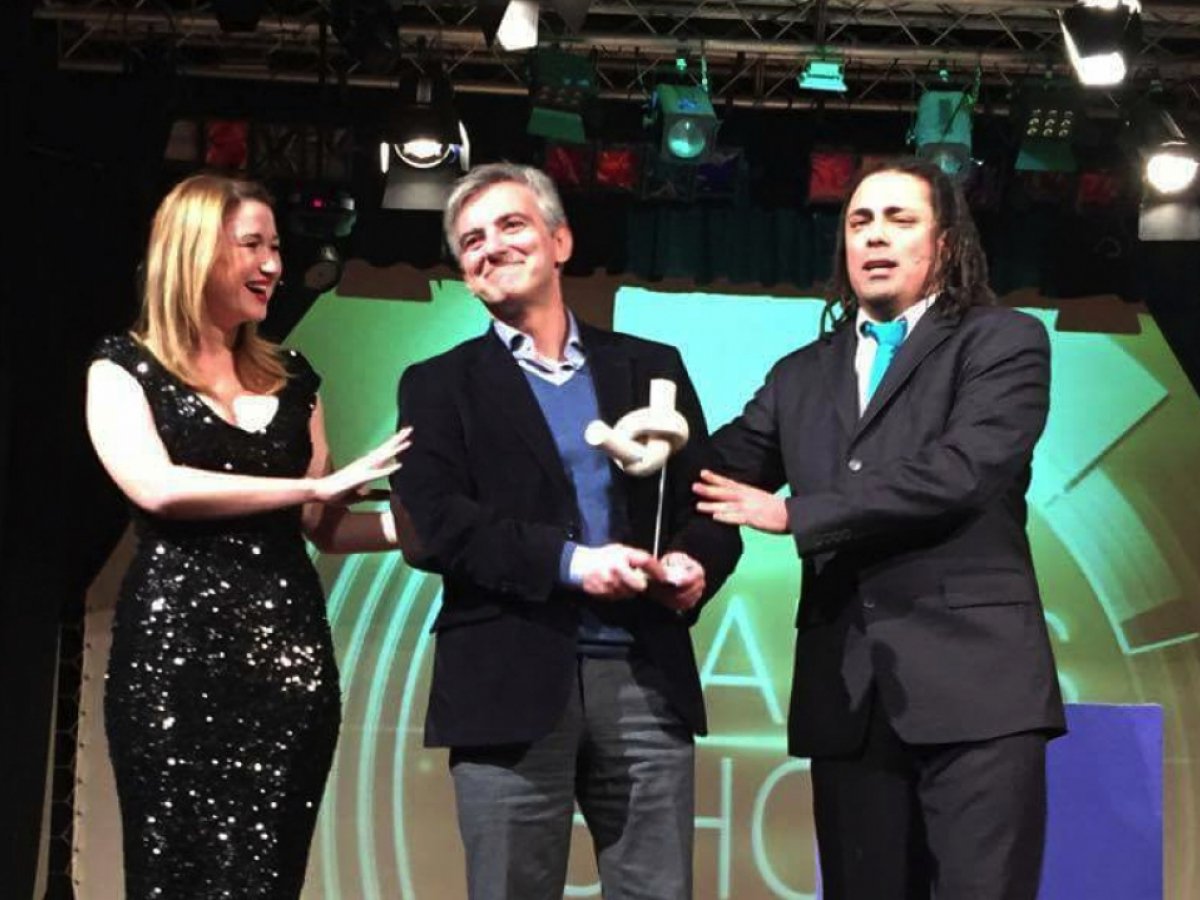 Busuttil gets the 'knot' award at Comedy Nights, after losing out to some cold pie new york, we love new york